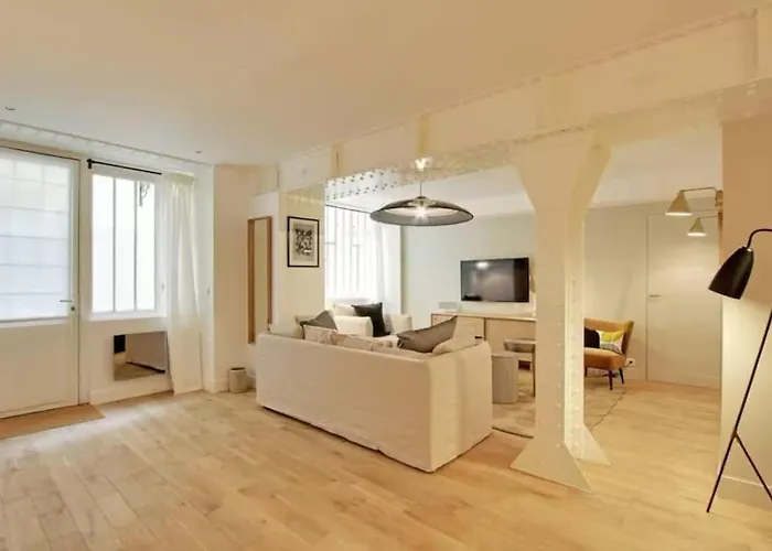 Superbe Aux Halles I Paris