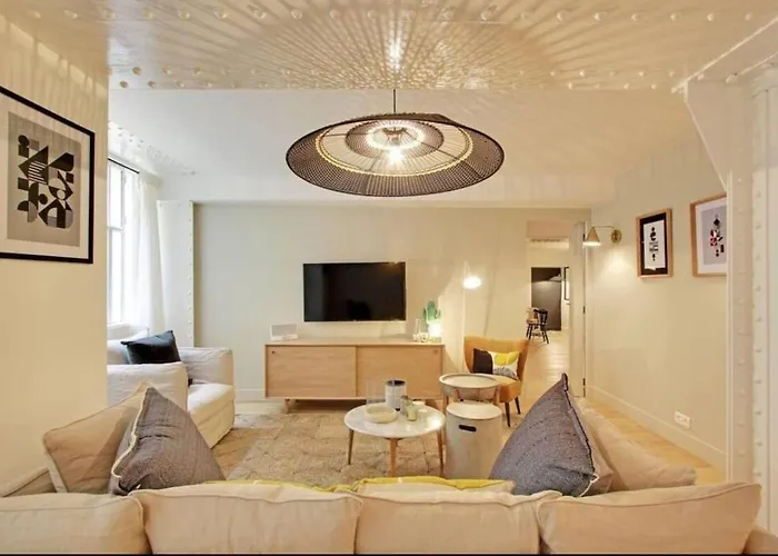 Superbe Aux Halles I